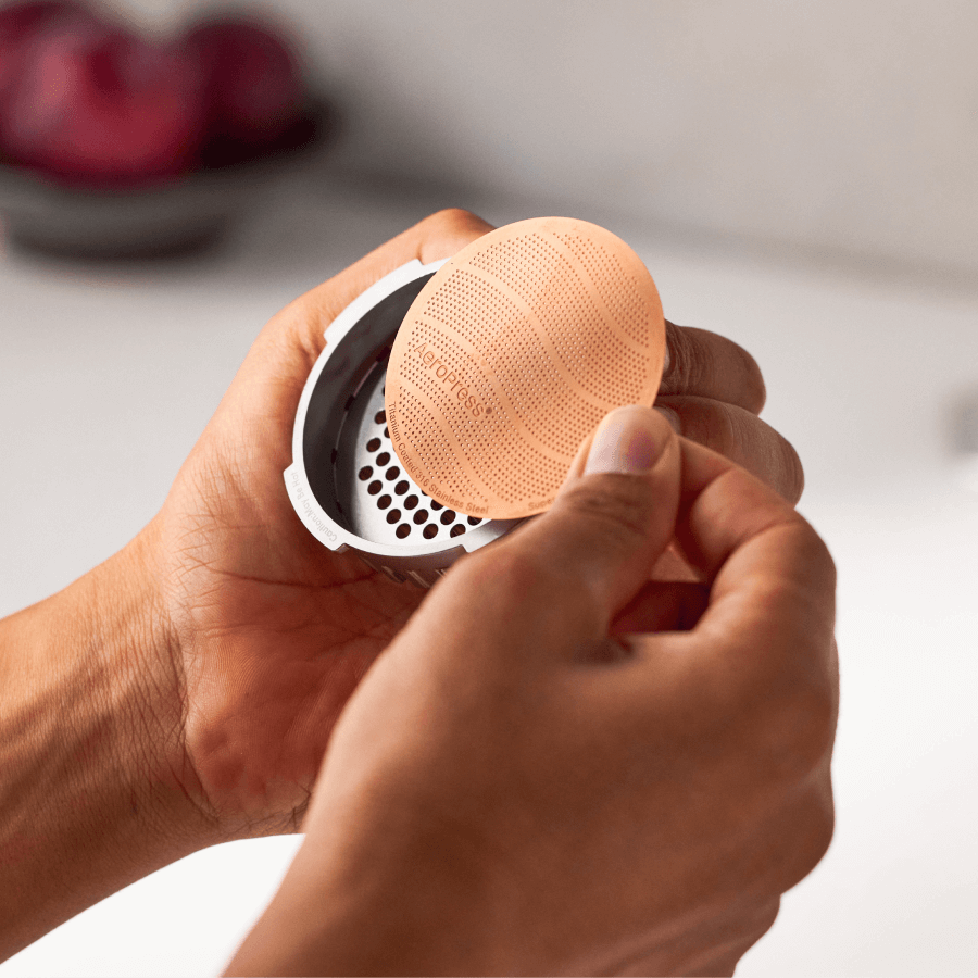 AeroPress Gold Tone Filter - Standard - Coffee Filter Accessory for Consistent Preparation